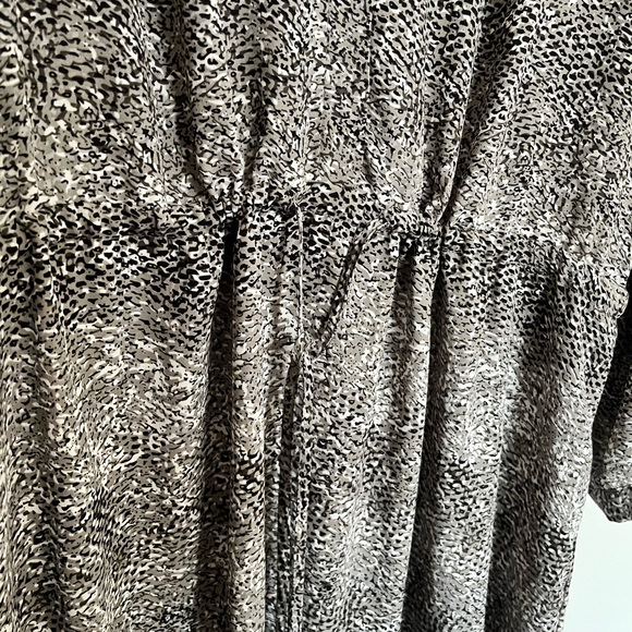 Hilary Radley Grey Snakeskin Dress - Picture 4 of 6